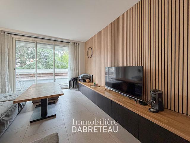 Location Chambre 7 pièces 100.99 m2 Bron