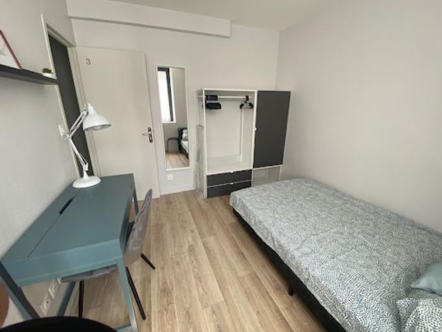 Location Chambre 9 pièces 156.07 m2 Villeurbanne
