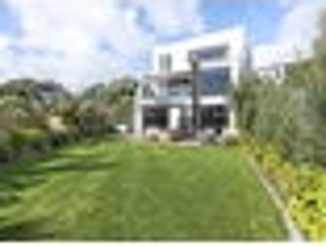 LOCATION, CONVENIENCE, BEACH LIFESTYLE