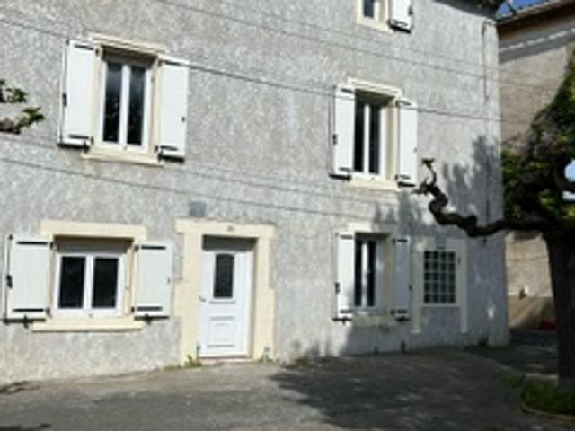 Location CONILHAC CORBIERES Maison de village F5 sur 2 étage, entièrement rénovée de 123.50 m² Hab | Terre du Sud