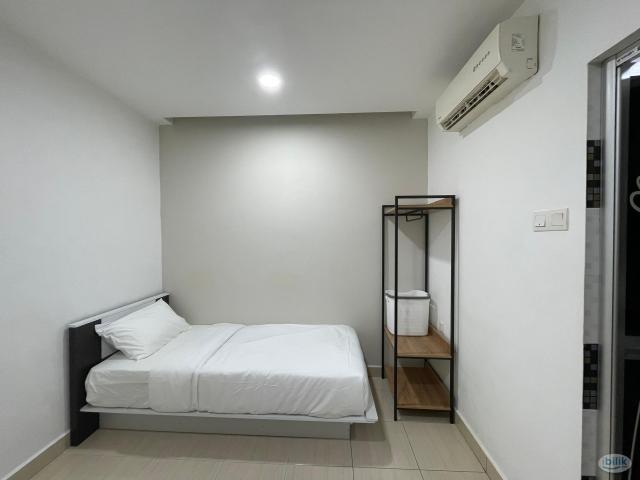 Location CoLiving Room with Zero Deposit I Tanpa Deposit at Q Onn Seri Kembangan New concept available Room with own ba