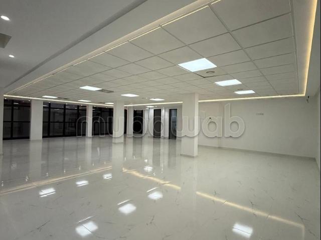 Location de plateau bureaux à Branes 2. Surface totale 168 m²