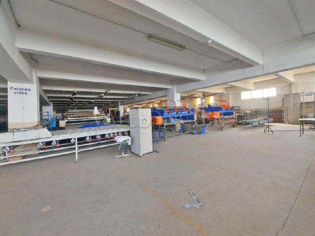 Location dépôt en étage 1200m2 ZI Casablanca
