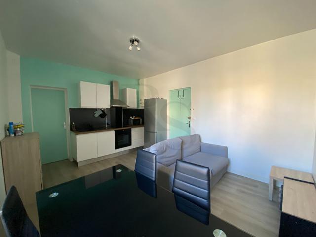 LOCATION d'un appartement 30 m² à FLERS