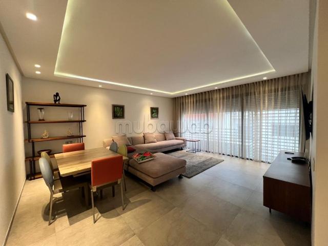 Location d'un appartement à Triangle d'Or. 3 grandes pièces. Bien meublé