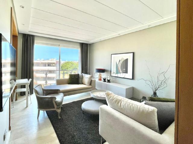 Location d'un appartement à Anfa. 1 chambre. Meublé