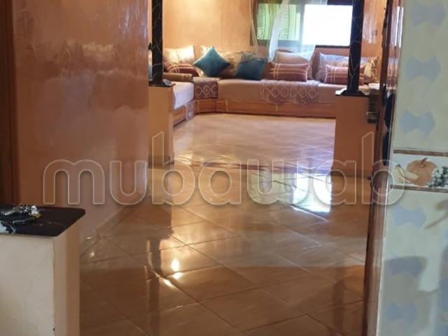 Location d'un appartement à Hay Essalam. 4 pièces. Meublé
