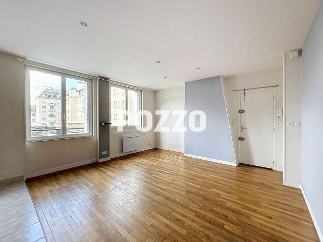 LOCATION d'un appartement de 3 pièces 61 m² à CAEN Rue Saint Jean