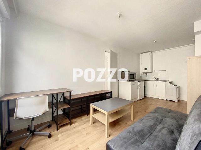 LOCATION d'un appartement de 2 pièces 27.70 m² à CAEN PORT DE PLAISANCE