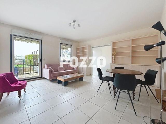 LOCATION d'un appartement T2 52 m² à CAEN