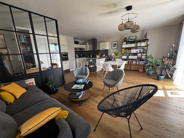 LOCATION d'un appartement T4 90 m2 à SAINT JULIEN EN GENEVOIS