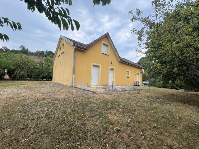 Location d'une belle & spacieuse maison de type T6 à Ronchamp avec Avenir Immo