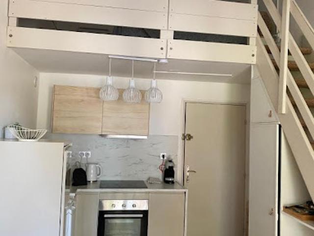 Location Duplex 3 pièces 25 m2 La Seyne sur Mer