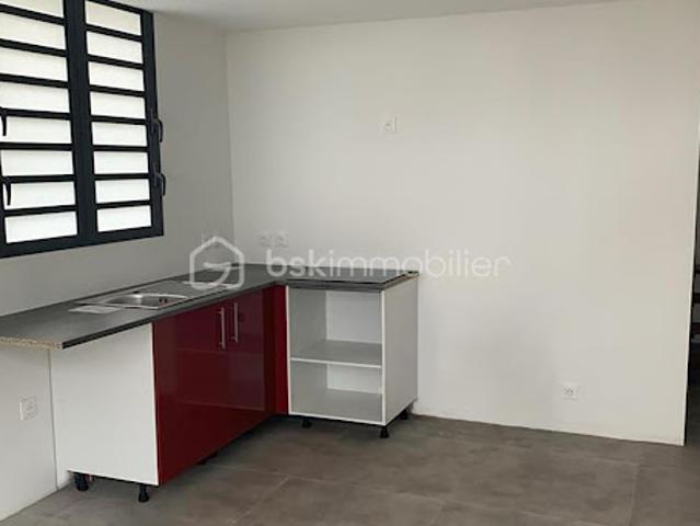 Location Duplex 3 pièces 50 m2 Le tampon