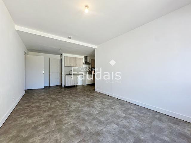 Location Duplex 3 pièces 59.26 m2 Caumont l'Eventé