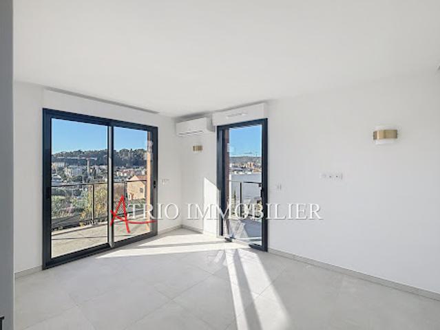 Location Duplex 3 pièces 62.58 m2 Cagnes sur Mer