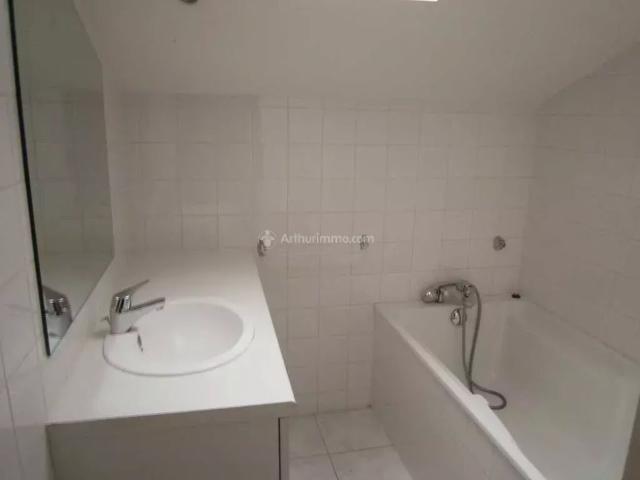 Location Duplex 3 pièces 62 m2 à Carmaux