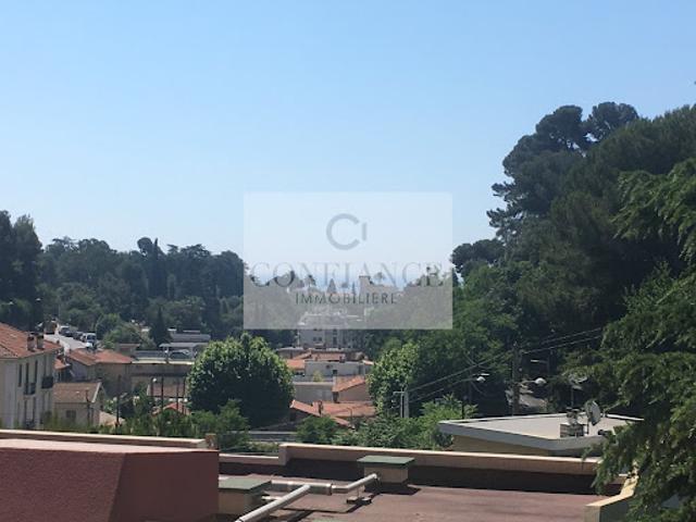 Location Duplex 3 pièces 68 m2 Nice