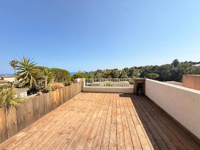 Location Duplex 3 pièces 78 m2 Villeneuve Loubet