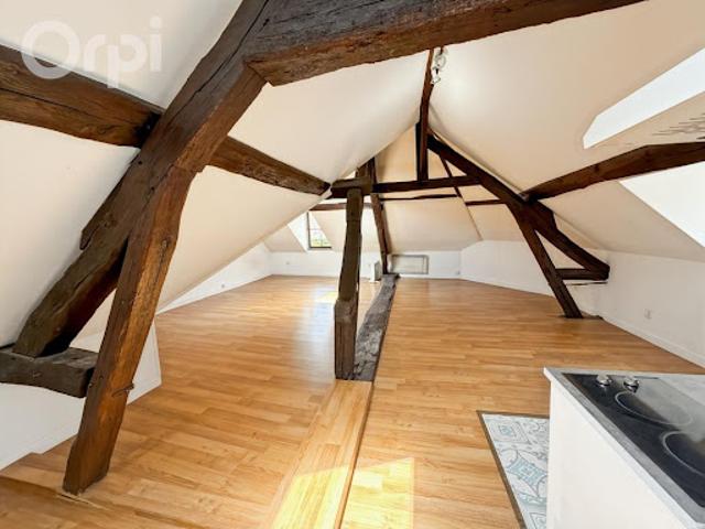 Location Duplex 1 pièce 35 m2 Senlis
