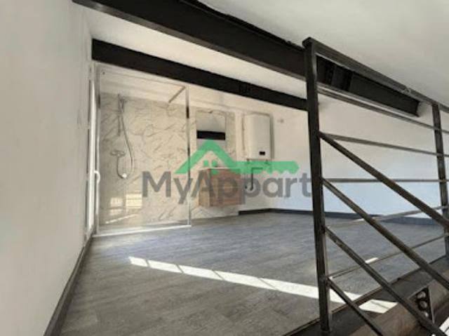 Location Duplex 2 pièces 33 m2 Aubagne