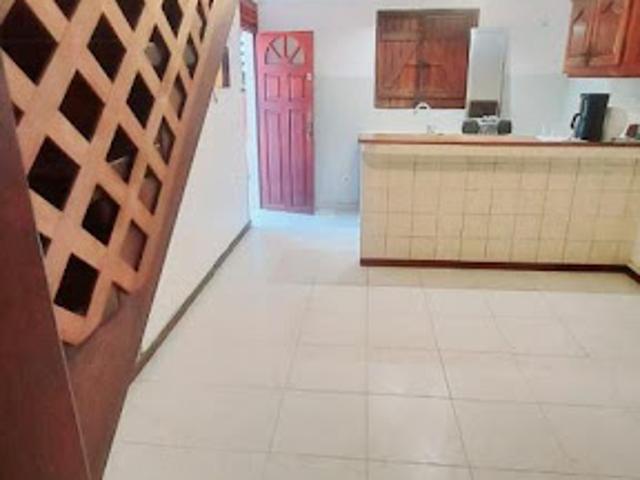 Location Duplex 2 pièces 35 m2 Basse terre