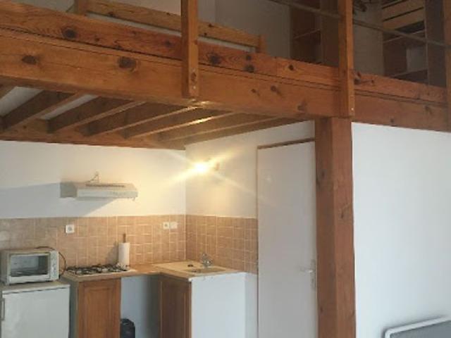 Location Duplex 2 pièces 35 m2 Nimes
