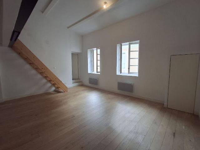 Location Duplex 2 pièces 48.77 m2 Nimes