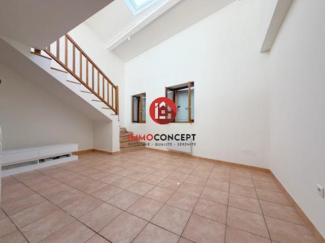 Location Duplex 2 pièces 50 m2 Bagnols sur ceze