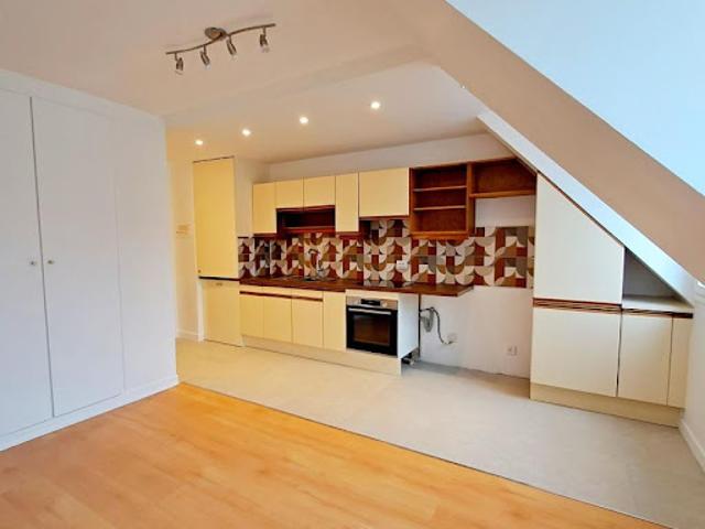 Location Duplex 2 pièces 89.01 m2 Fontainebleau