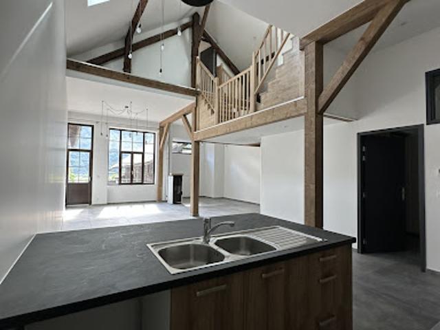 Location Duplex 4 pièces 122.89 m2 La Chambre
