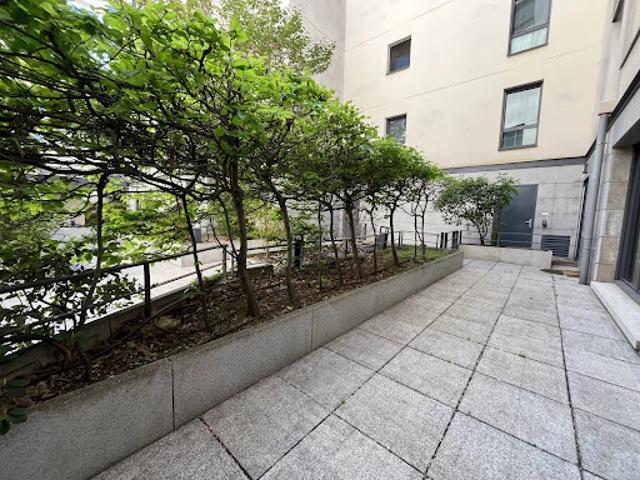 Location Duplex 4 pièces 133.8 m2 Paris 15ème