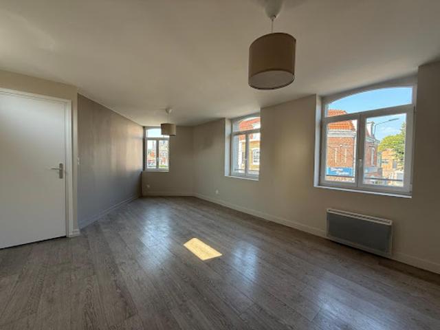Location Duplex 4 pièces 75.82 m2 Pérenchies