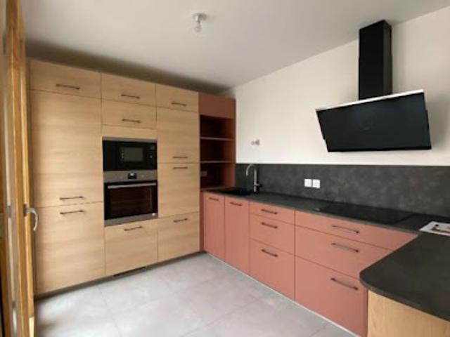 Location Duplex 4 pièces 80 m2 Lyon 6ème