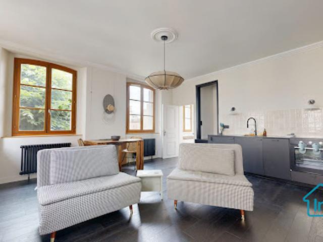 Location Duplex 4 pièces 81.12 m2 Versailles