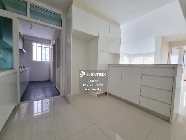 Location: Eco Palladium @ Eco Spring, Setia Indah/Austin Area Type: Retail Shop Lot Size: 1528 sqft Price: RM550k Negotiable Freehold Strata Title International Lot Guard Gated