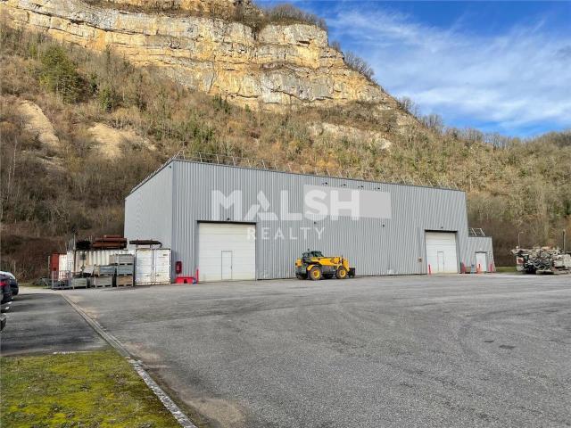Location ensemble immobilier Saint Rambert en Bugey Clos et sécurisé