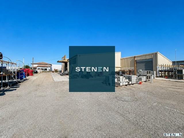 Location entrepôt 830 m² Arles Zone d'activités