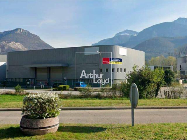 Location entrepôt Voreppe Proche échangeur autoroute & gare