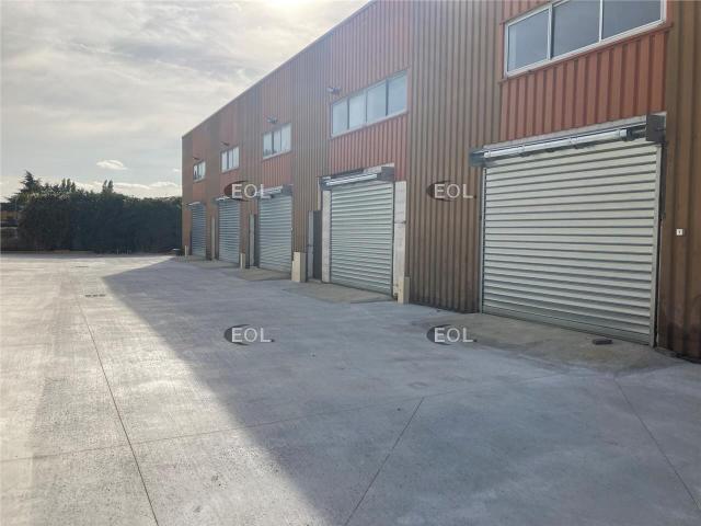 Location entrepôt avec bureaux Roissy en Brie Proche N104 A4