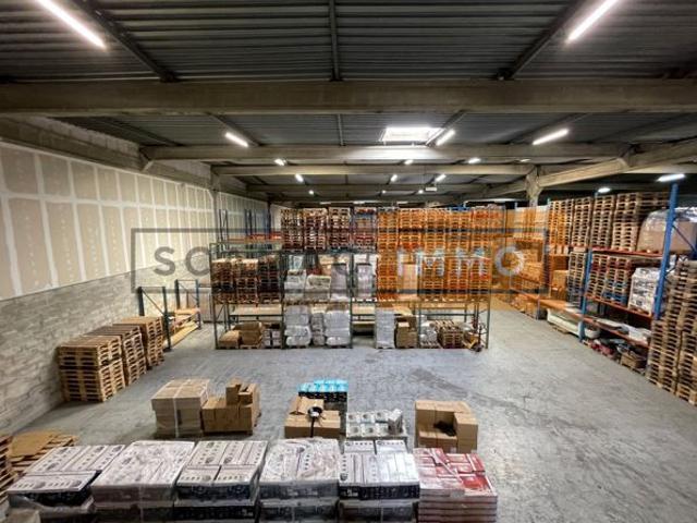 Location entrepôt Chennevières sur Marne 5 quais PL