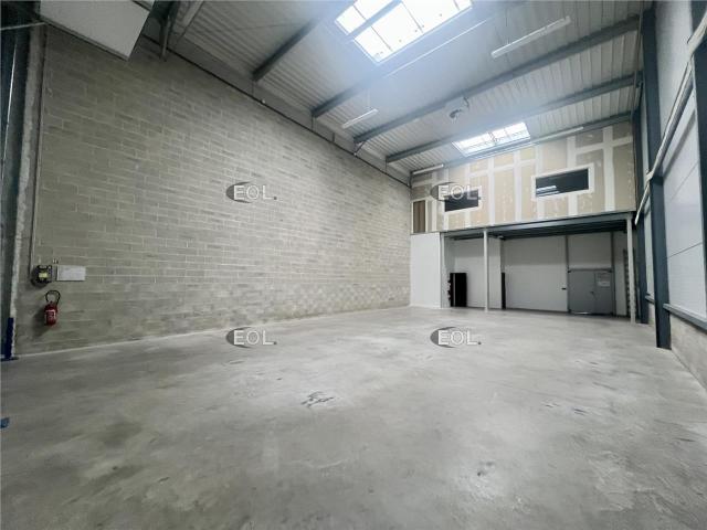 Location entrepôt Le Blanc Mesnil Accès A1 A3 A86 A104