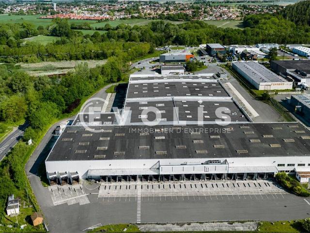 Location entrepôt Libercourt 17 642 m² 49 portes à quai