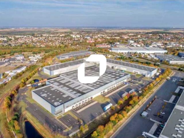Location entrepôt logistique Combs la Ville Proche N104 et RER
