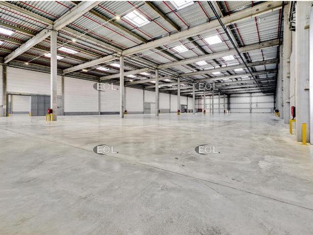 Location entrepôt logistique Servon Proximité N19 et N104