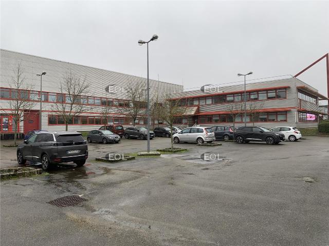 Location entrepôt Maurepas Accès N10 A86 A12