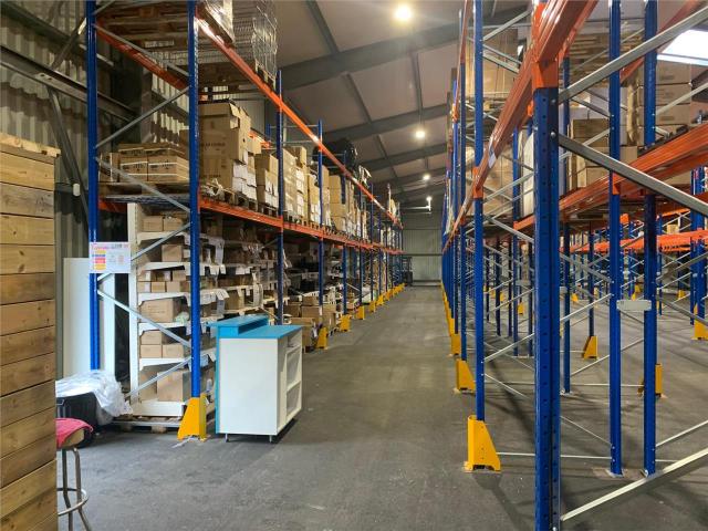 Location entrepôt Saint Vincent de Tyrosse 820 m²