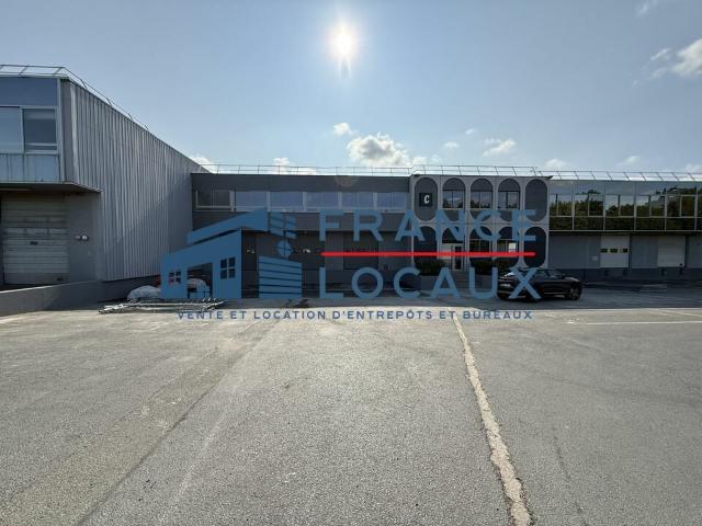 Location entrepôt Saint Denis Accès A86 et quais de Seine