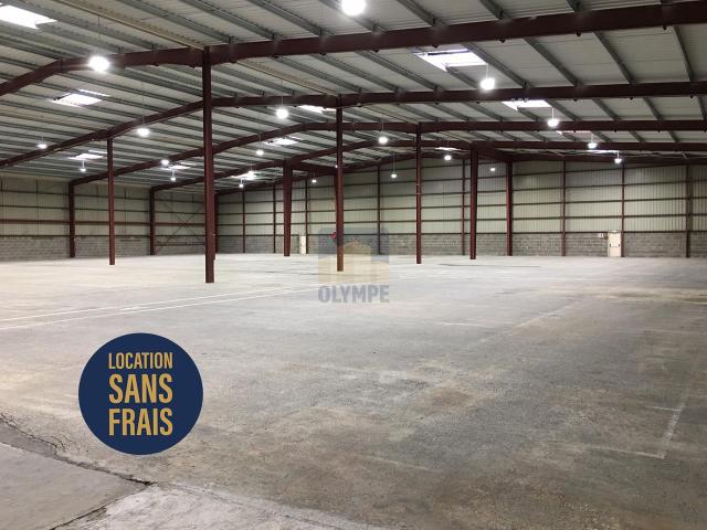 Location entrepôt Saint Herblain Bâtiment logistique rénové