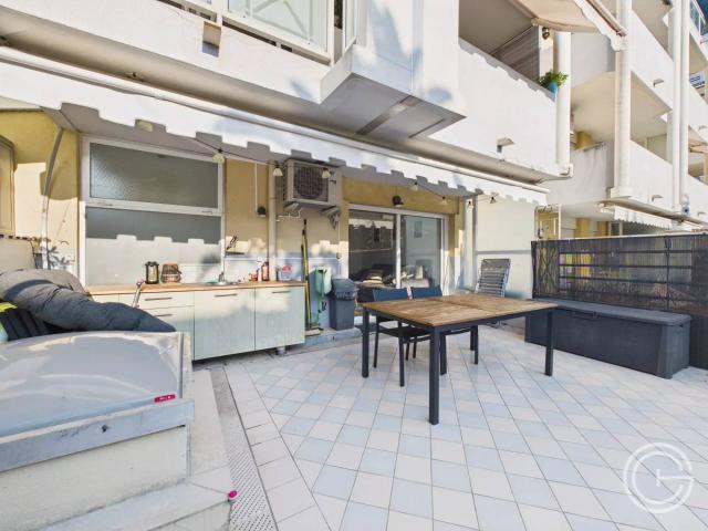 LOCATION ETUDIANTE 19 IMPASSE JEANNE MARLIN PORT DE NICE